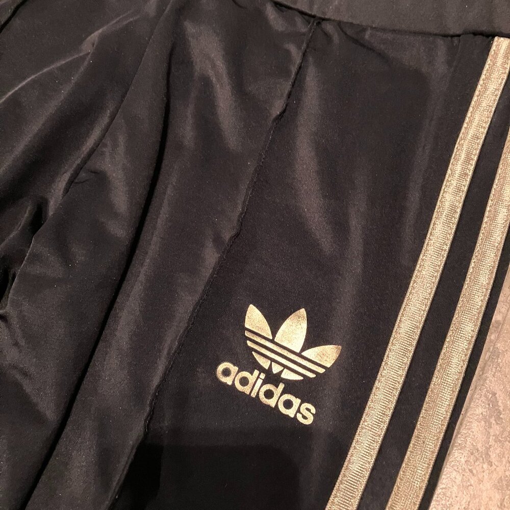 Adidas leggings  Small